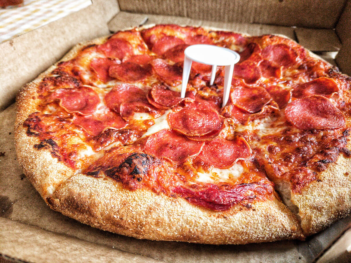 dominos-pepperoni